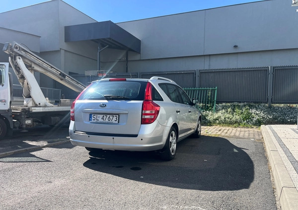 Kia Ceed cena 13400 przebieg: 219000, rok produkcji 2008 z Knurów małe 22